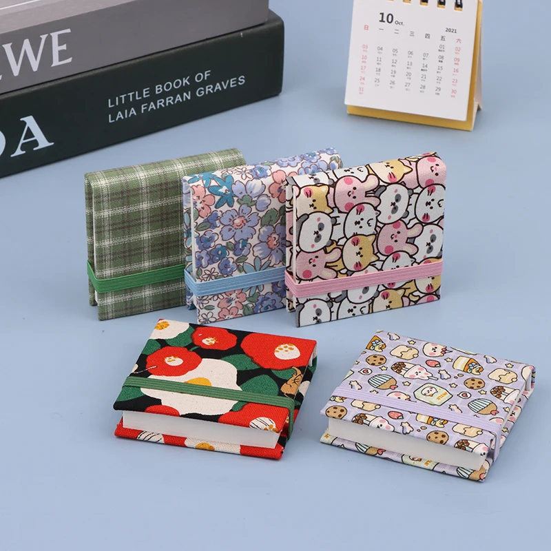 كتاب صغير للألوان المائية ، و g ، ولب الخشب ، والحبوب الدقيقة ، والمحمول ، وكتاب رسم للسفر ، وطلاب الفنون ، والرسم الخاص ، واللوازم الفنية