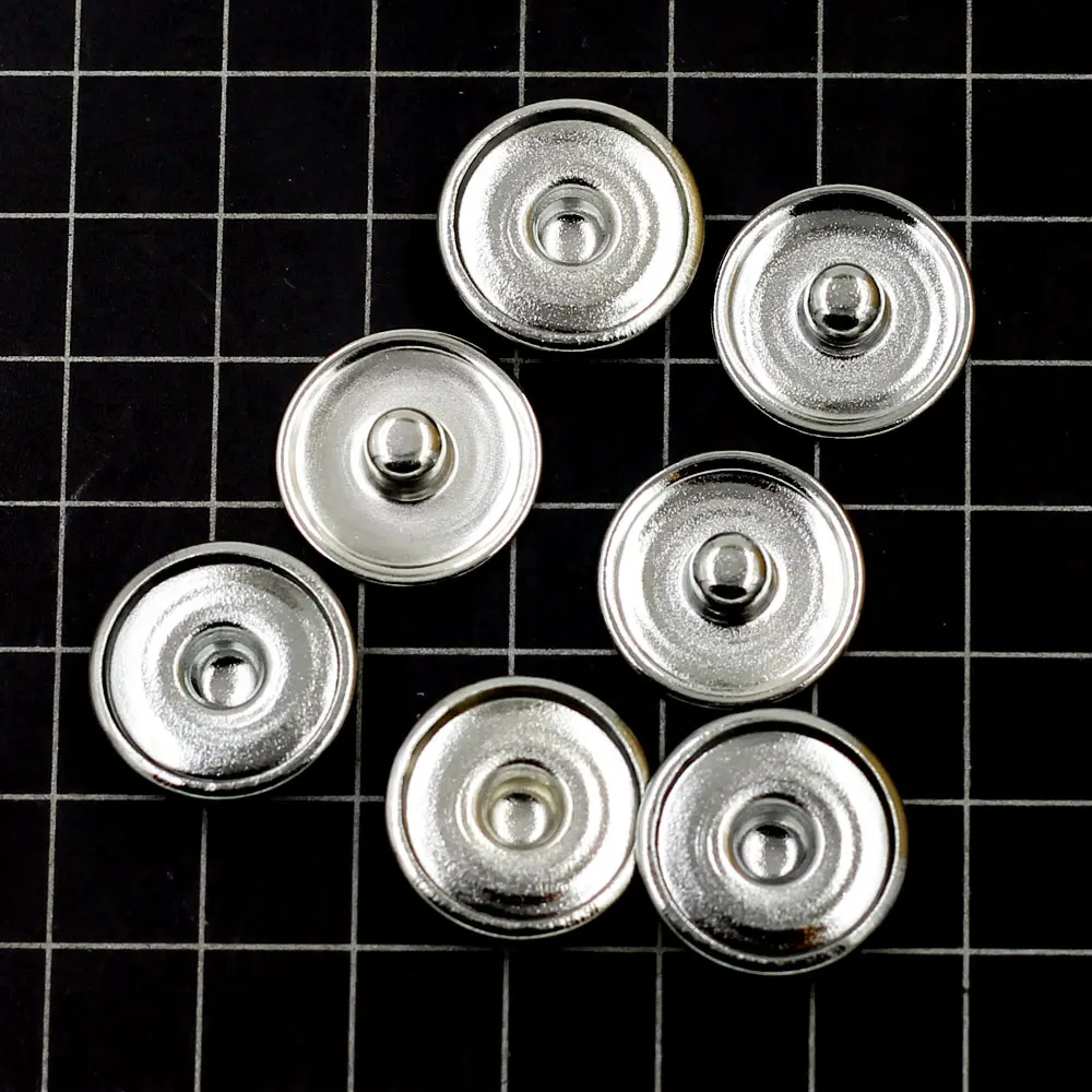 200Pcs Snap Press Buttons Base Round Copper Fit Charm Necklaces Siver Tone Jewelry DIY Finding 18mm
