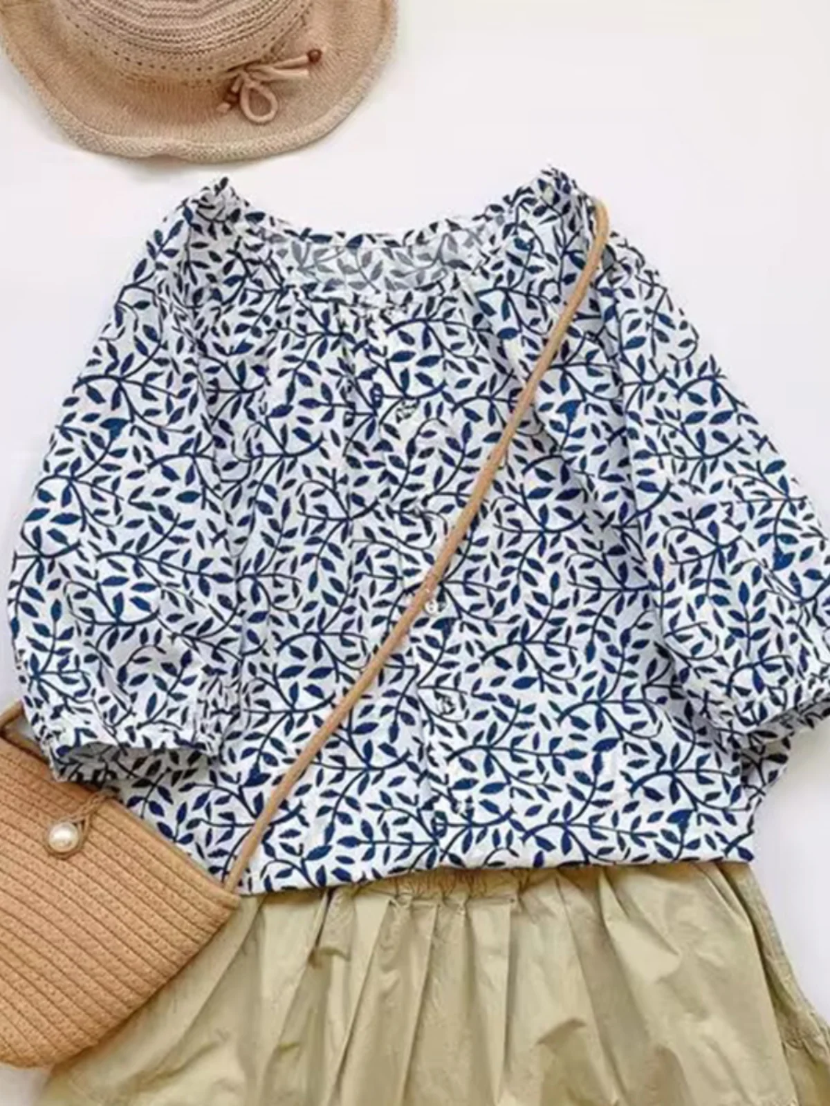 

Ретро-топ из хлопка и льна с цветочным принтом для женщин, свободный крой, короткий рукав, круглый вырез, повседневный стиль, летняя мода