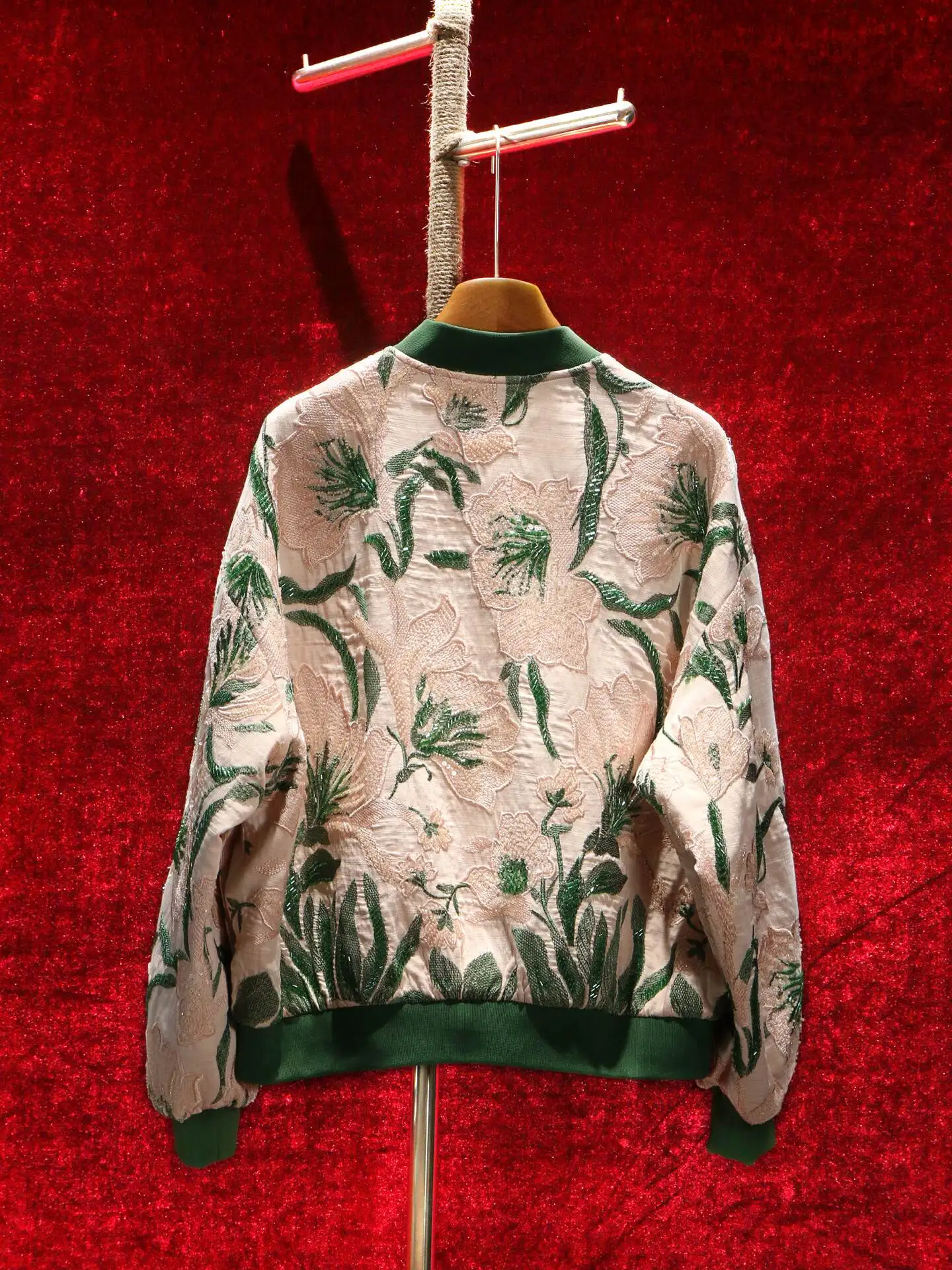 High Quality New Spring Autumn Beading Embroidery Women Baseball Jacket Stand Collar All-match Loose Zip Cardigans Coat Trendy