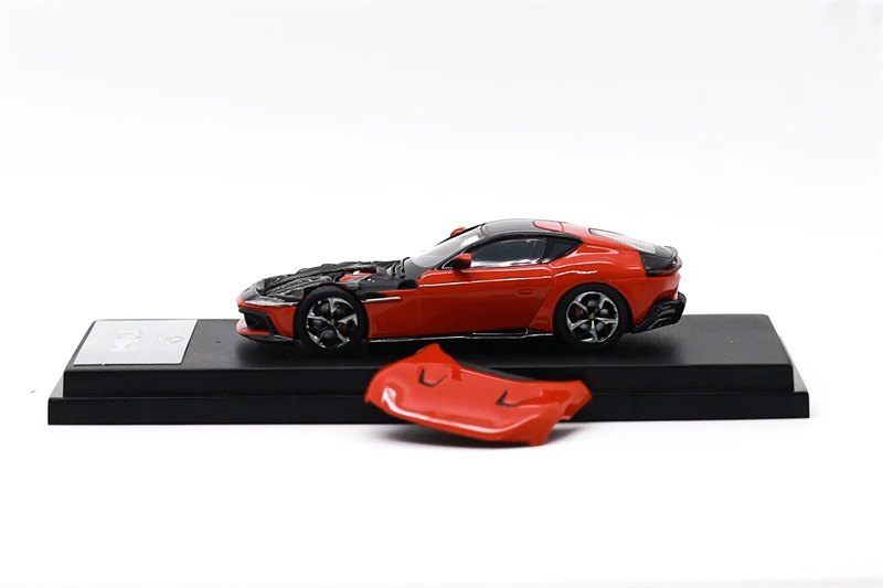 

1:64 12 Cilindri Coupe Standard Red Limited599 Diecast Collector's Vehicle Model Car