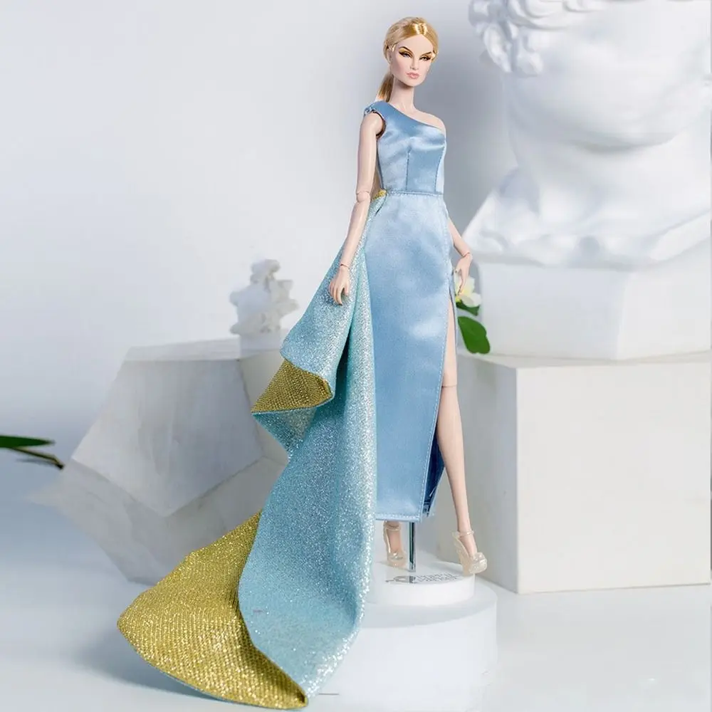 Vestido Azul de Moda Europeia para Supermodelas com Bordado Luxuoso, 8 Estilos de Vestidos Exquisitos para Casamento