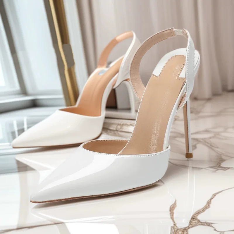 

Летние новые туфли-лодочки с острым носком из белой лакированной кожи, простые свадебные туфли, банкетные туфли больших размеров, женские босоножки на тонком высоком каблуке.