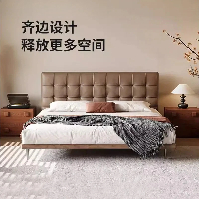 

Ретро-кровать из кожи для главной спальни, современная, простая, в античном стиле, двуспальная, с мягким изголовьем.