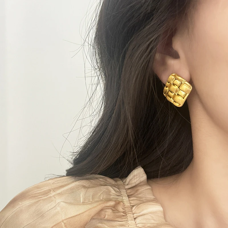 

Tibetan Silver 18K Gold Plated Brushed Square Stud Earrings for Women Vintage Fashion Jewelry Irregular Accessories
