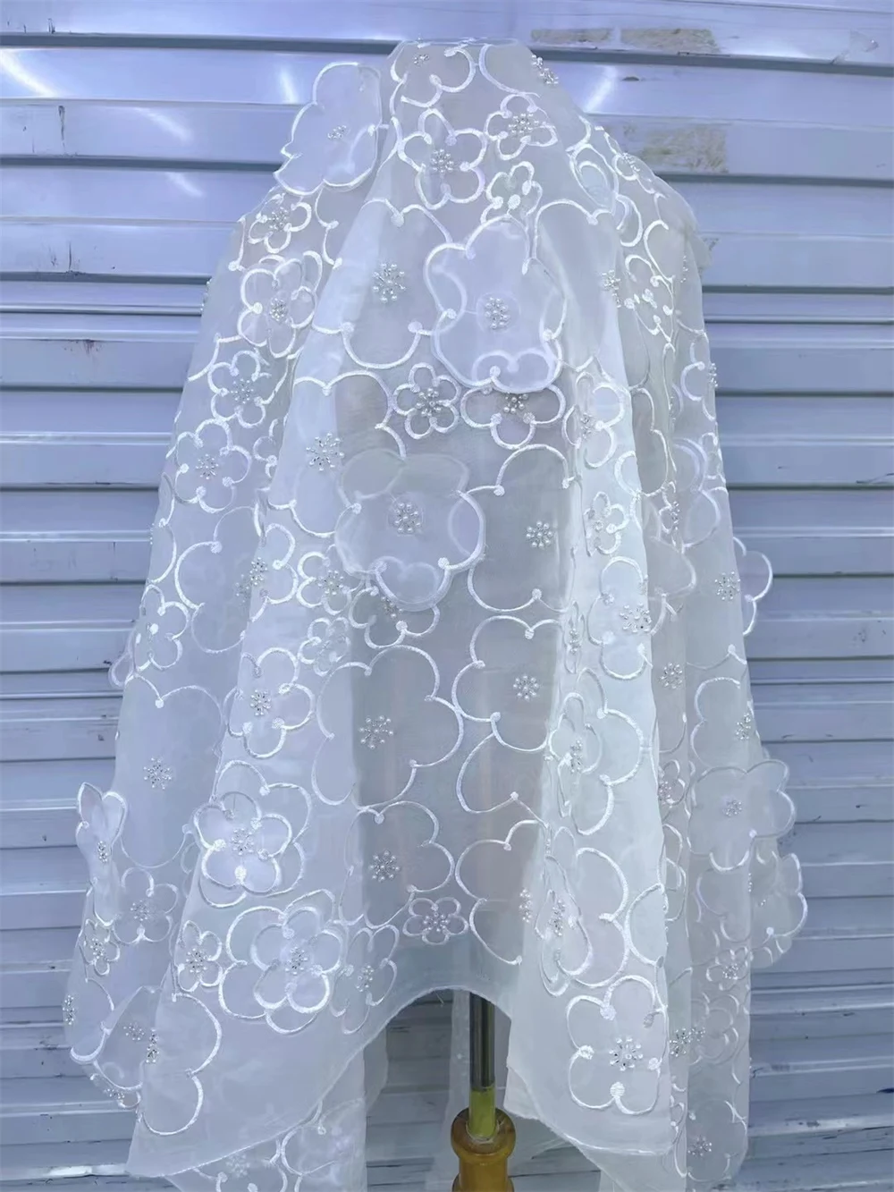 White Luxury African 3D Flower Lace Fabric 2024 High Quality Embroidered Nigerian Lace Fabrics 5 Yards for Women Party Dress