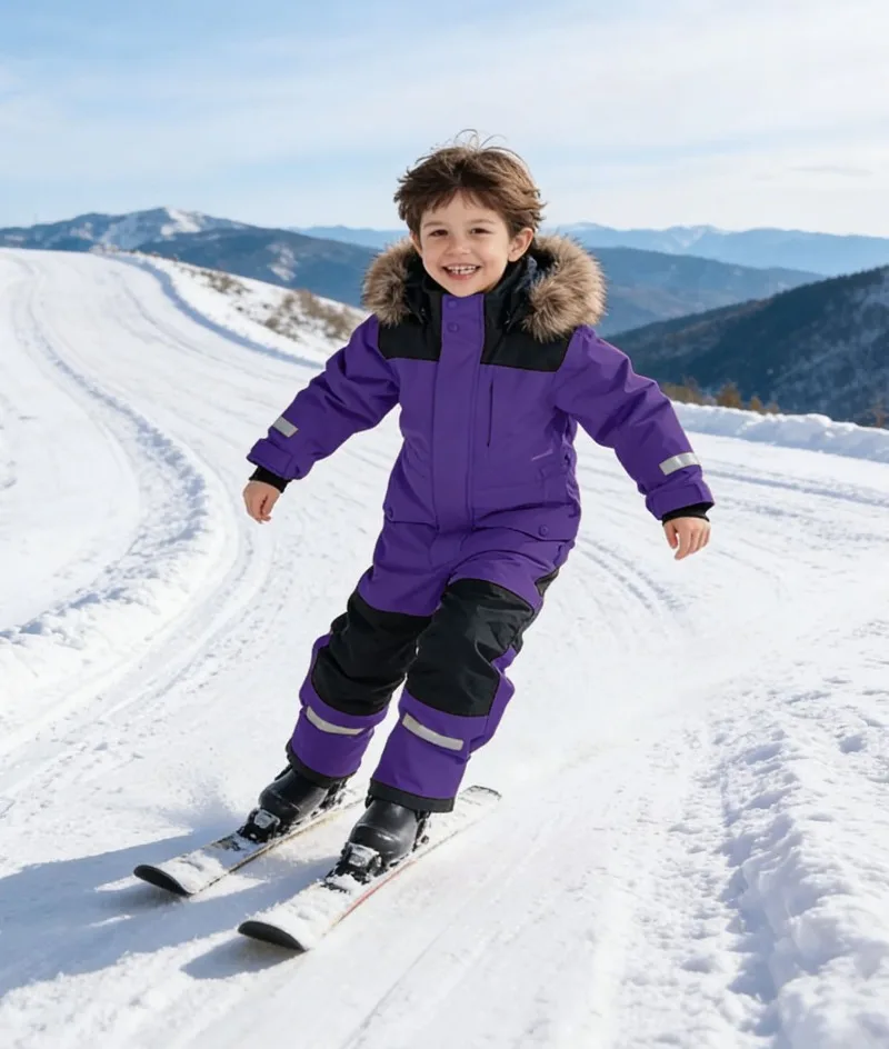 

New Winter Outdoor Children's One-piece Ski Suit, Cold and Windproof, Thickened Warm Luminous Ski Suit for Men and Women