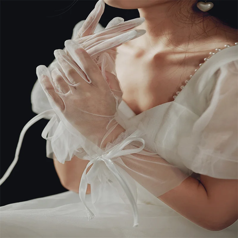 Exquisite Wedding Bridal Short White Lace Gloves Pearls Ruffle Edge Women Ladies Bride Bridesmaid Finger Wrist Handschuh image 4
