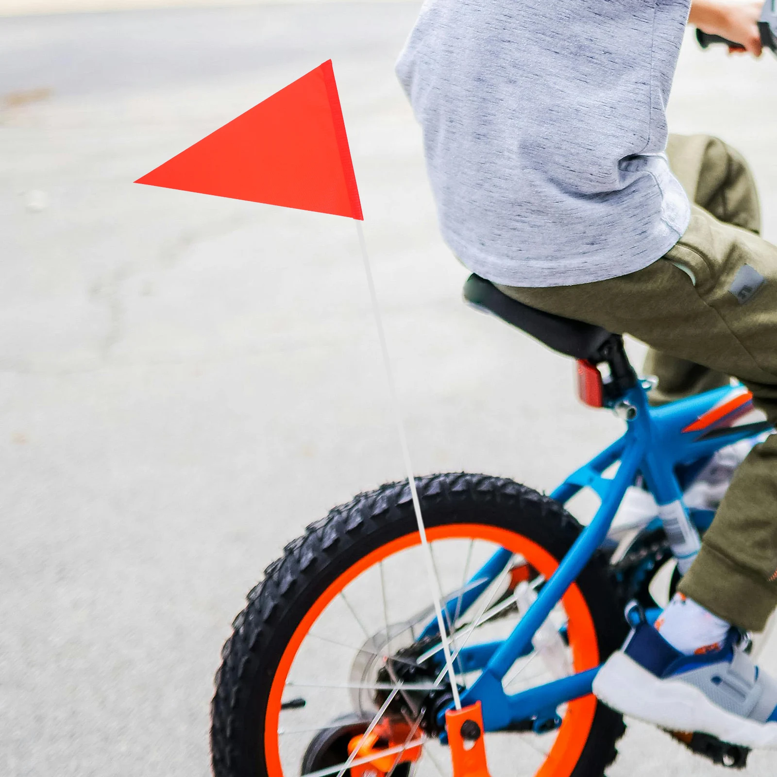 

6pcs PVC Triangle Flags 21x30x30cm for 6mm Pole Cycling Flag For Bike Bike Safety Cycling Accessories Reusable