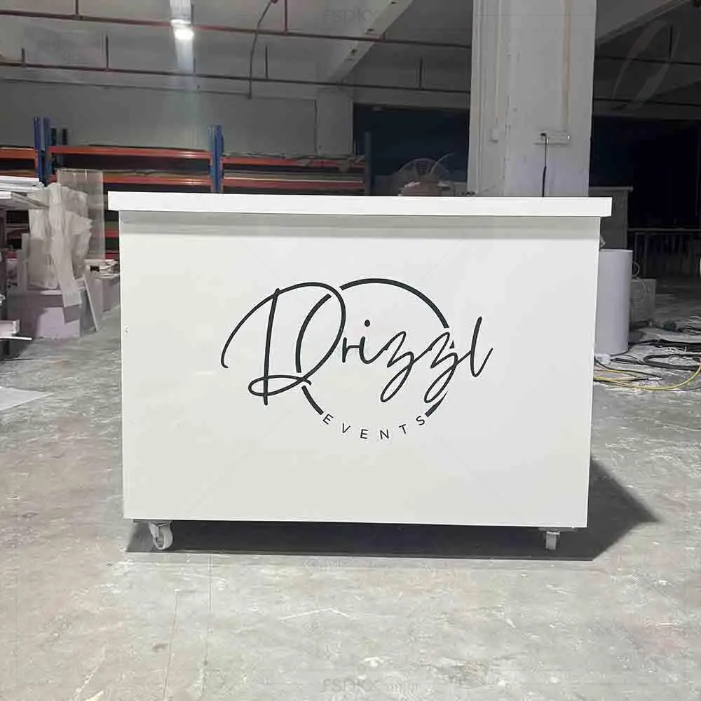 

Hot Sale Cylinder Mobile Flower Cart Candy Cart Display Chocolate Display Stand Racks With Wheel