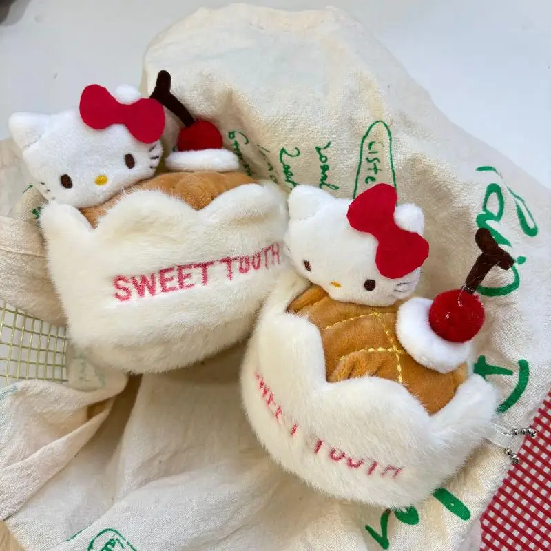 かわいいサンリオデザートシリーズ キティぬいぐるみペンダント スイートストロベリークレープキティ アニメぬいぐるみ クリエイティブKTベア バックパックチャーム