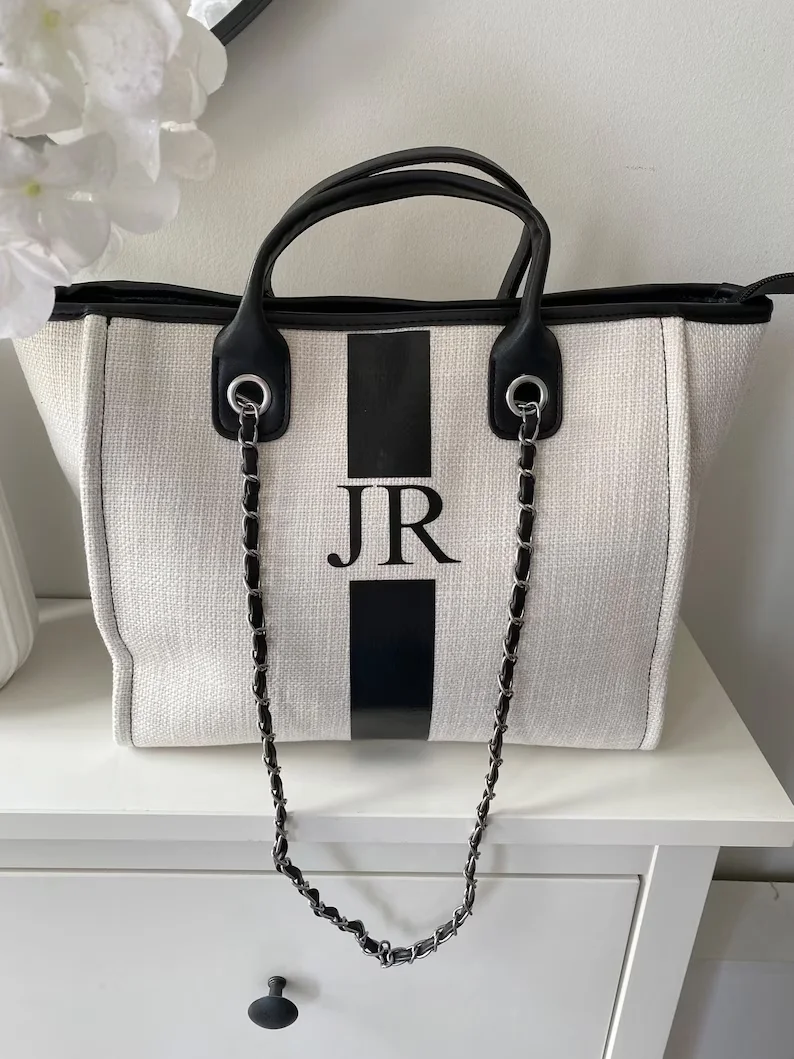 Bolsa de lona con monograma personalizado, bolso de mano a rayas, color crema y negro, inicial personalizada, regalo de boda, playa, novia, compras