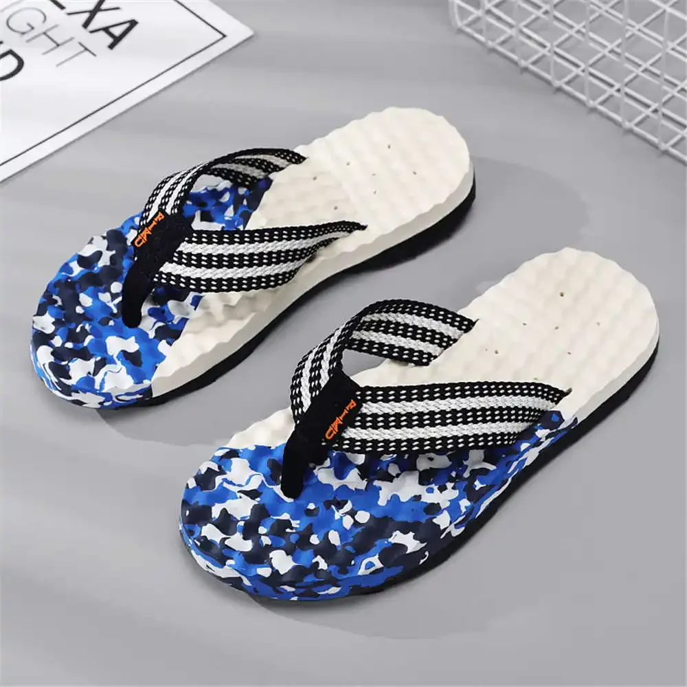 Flat-heeled Hawaiian Men Health Slippers Gold Sandals Shoes Novita 2024 Sneakers Sports Loafer\'lar Losfers Drop Shipping