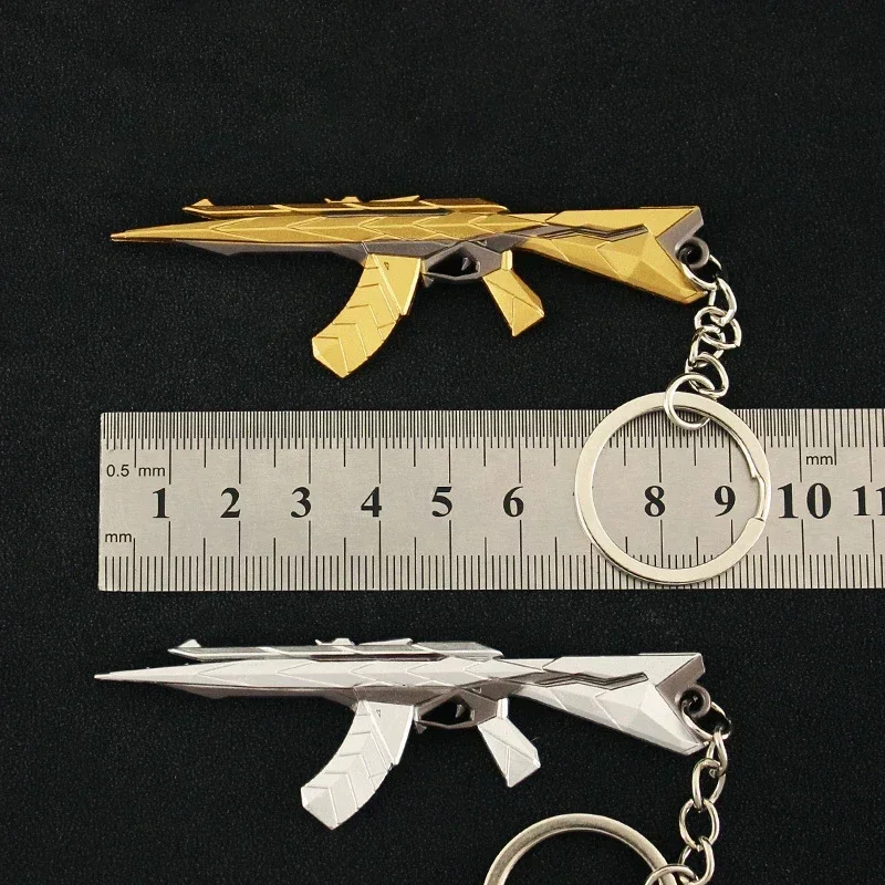 Valorant Weapon Araxys Skin for Vandal Mini Keychains Game Peripheral Action Figure Mini Pocket Gun Model Metal Sword Gift Toys