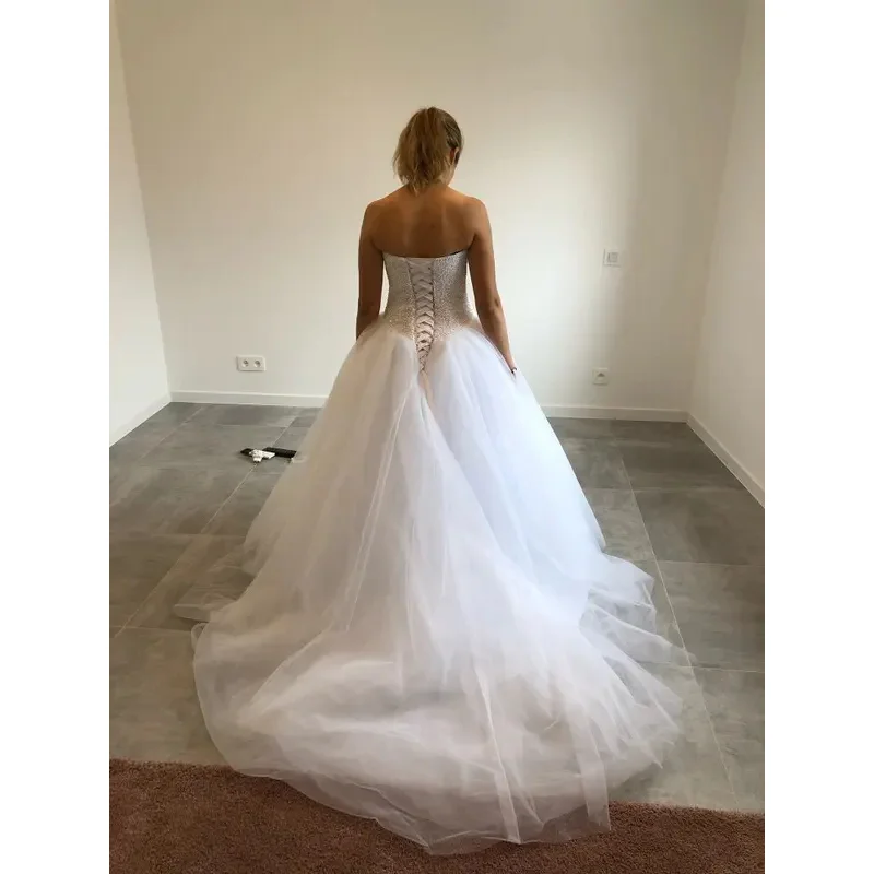 Wedding Dresses Strapless Wedding Dress With Court Train Classic Ball Gown Cusotmized Party Dress For Girls