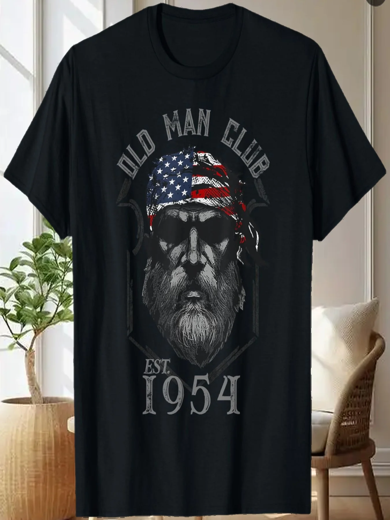 

Old Man Club: Established 1954 T-Shirt T-Shirt