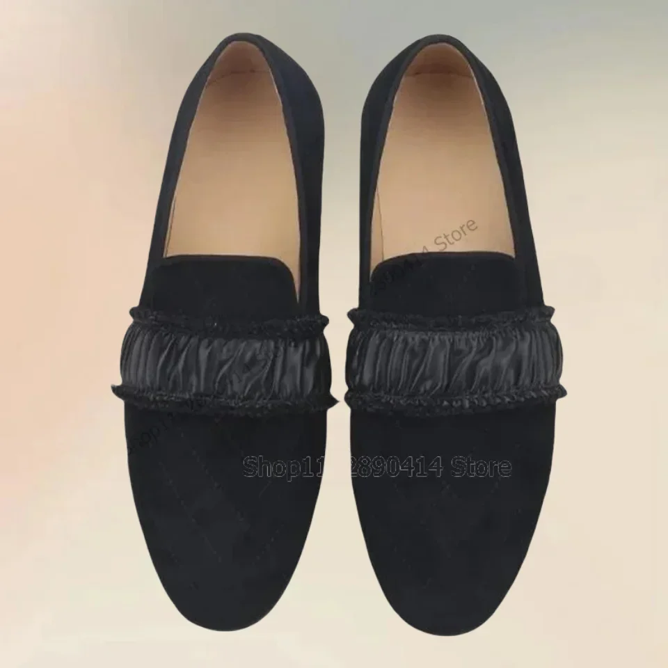 Рисунок 2 - Черные плиссированные дизайнерские