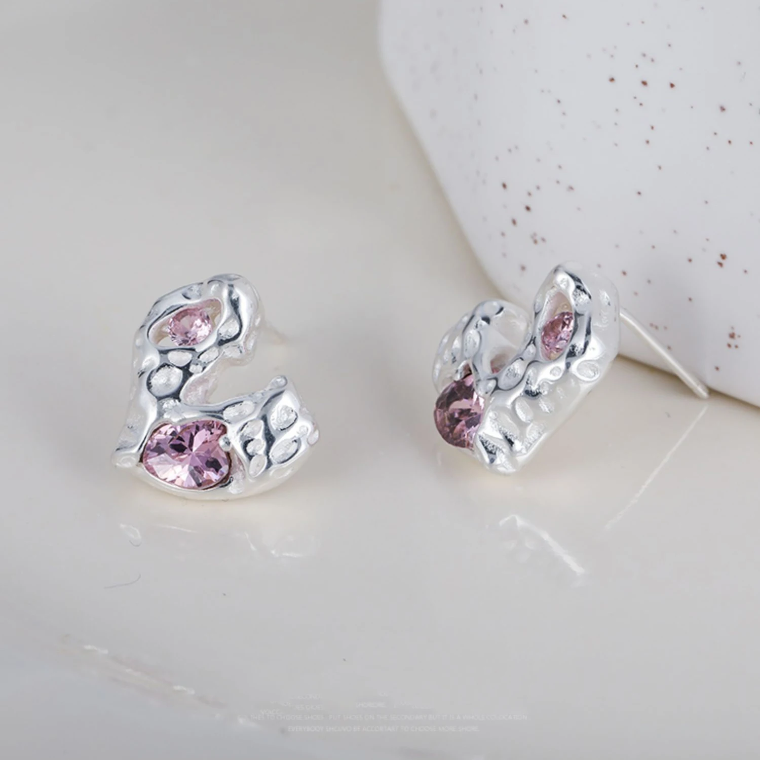 

Новые серьги-гвоздики из стерлингового серебра 925 пробы с нерегулярным сердцем, розовые, в стиле панк, с геометрическим рисунком для женщин и девочек, подарок, ювелирные изделия, дропшиппинг, оптовая продажа