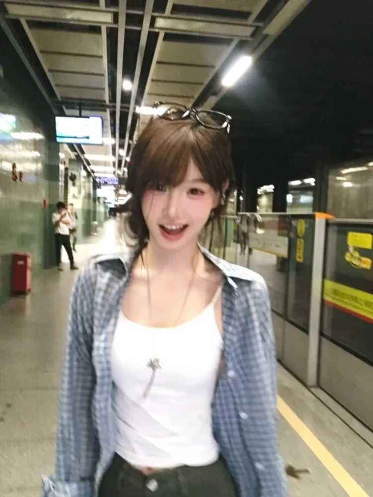 เสื้อคลุมคาร์ดิแกนแขนยาวลายสก็อตสีน้ำเงินสไตล์เกาหลีทรงหลวมสำหรับผู้หญิงใส่ในฤดูร้อน ปกคอตั้ง ป้องกันแสงแดด
