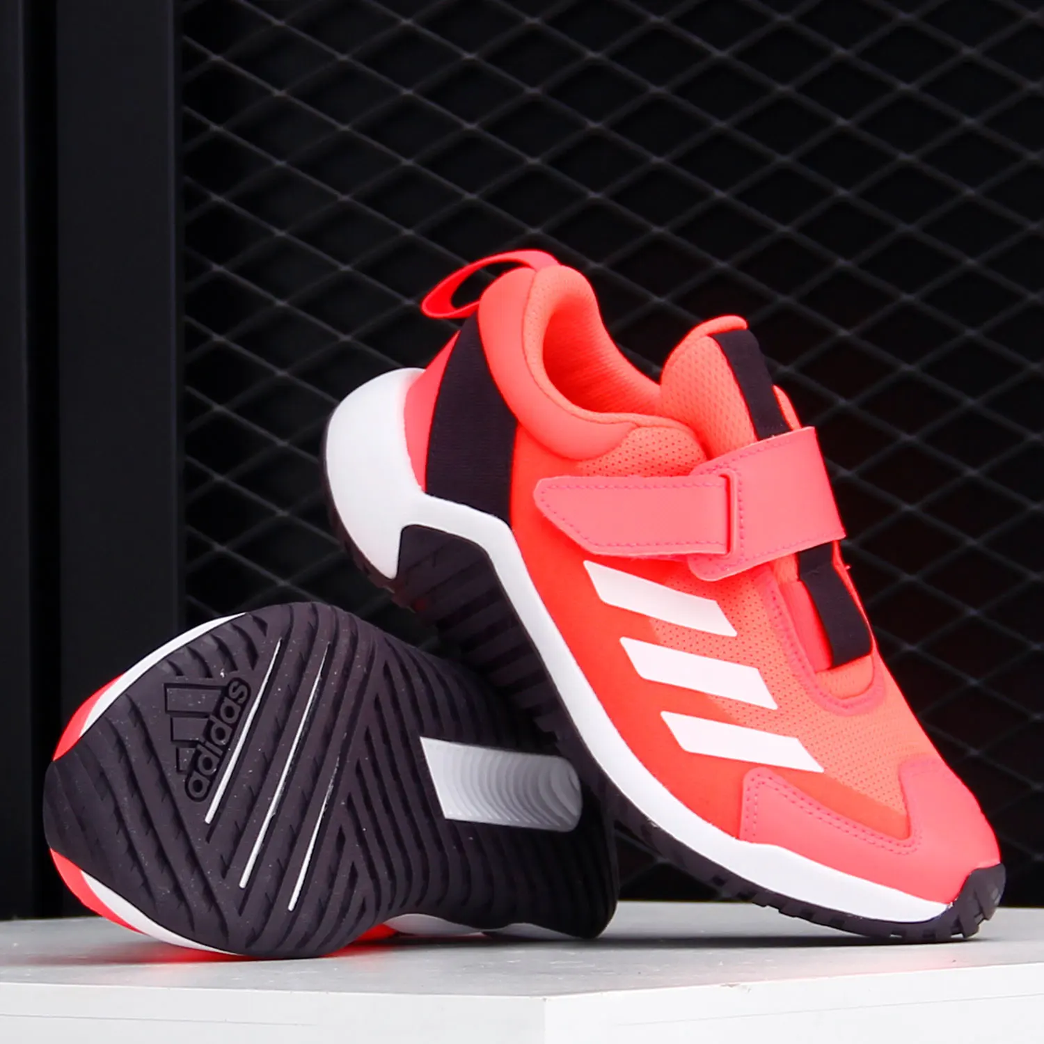 

Adidas Authentic 4UTURE SPORT AC K Big Kid Running Shoes FW9763