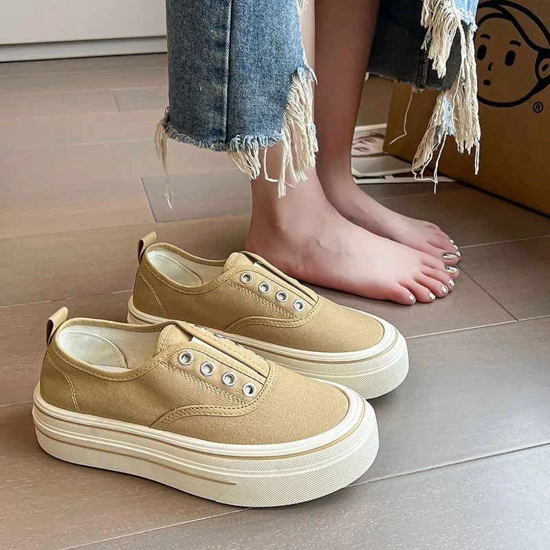 

Women's 2025 Seasonal Thick Sole Slip On Shoes White Lightweight Breathable Casual Footwear