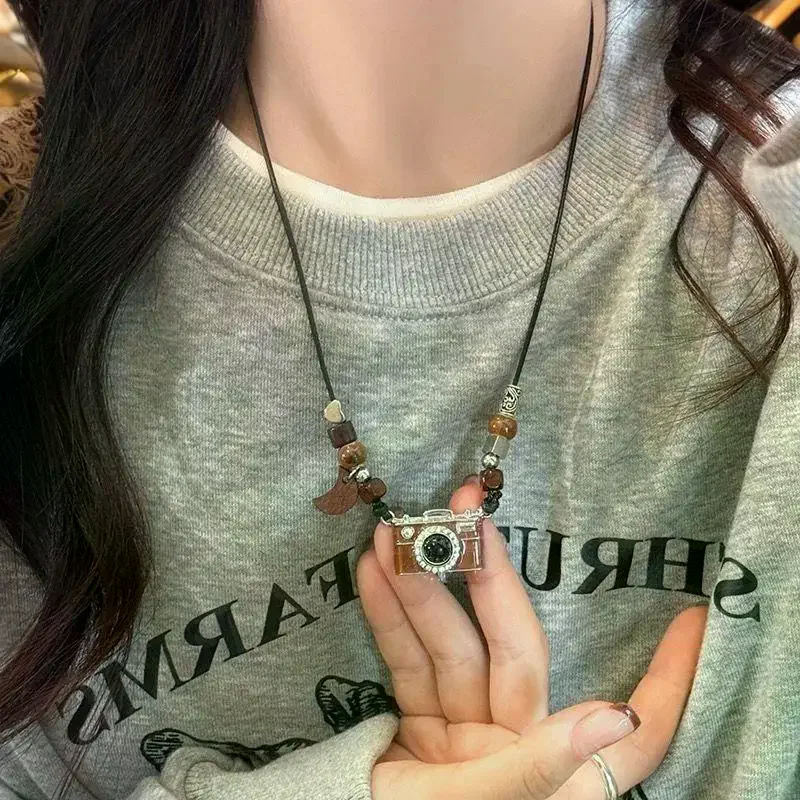 Vintage Brown Camera Pendant Necklace 2025 New Kpop Hip-Hop Simple Personality Women Men Punk Y2K Charms Jewelry Accessories