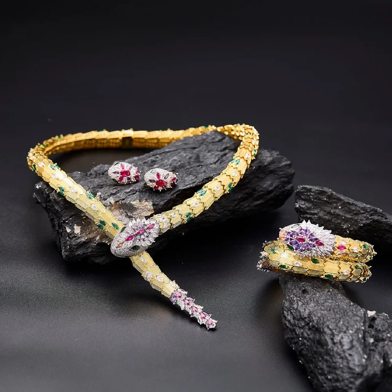 

Designer Style Earrings Bracelet Necklace Inlay Colored Cubic Zircon Large Snake Serpent Plated Gold Color Party Jewelry Sets