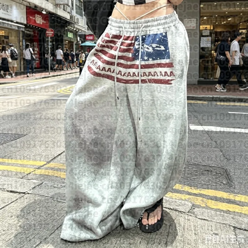 Y2K College American Hip-Hop Goth Print Jogginghose mit Kordelzug, weites Bein, lockere 90er High Street Sport-Sweatpants, bodenlange Hose