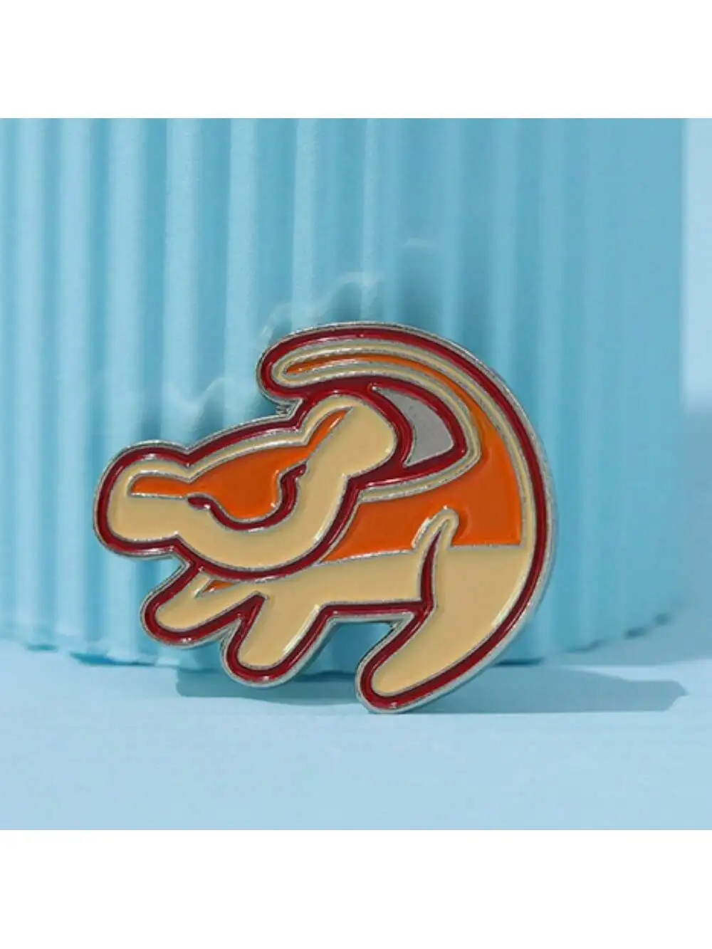 Whimsical Little Lion Fairy Tale Brooch | Playful & Durable Alloy Cartoon Pin for Men & Women | Unique Clothing Accessory