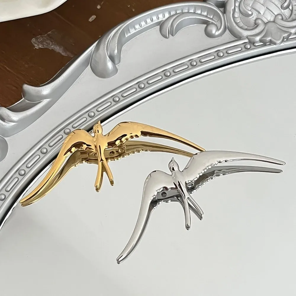 Exquisite Copper Swallow Brooch Olive Branch Elegant Peace Dove Pin Stainless Steel Minimalist Birds Badge Suit Accessory view 4