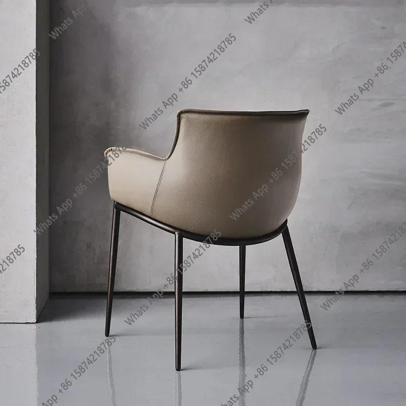 A Bedroom Modern Chairs Living Room Luxury Designer Chair Replica Leather Armchair Sillones Modernos Para Sala Home Furniture