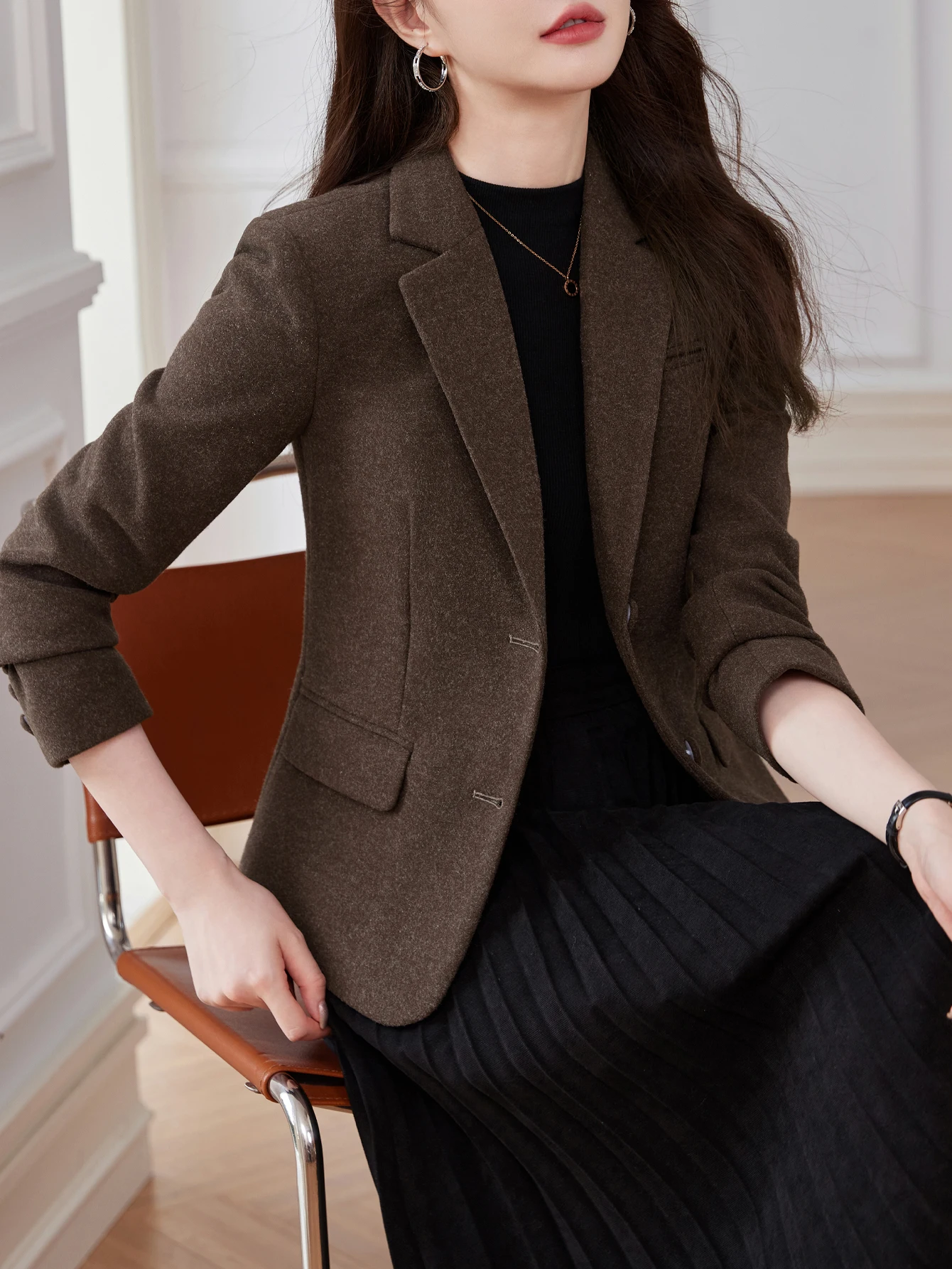 울 싱글 브레스티드 슬림핏 블레이저 - 다용도 고급 미니멀리스트 우아하고 편안한 출퇴근용 수트 재킷