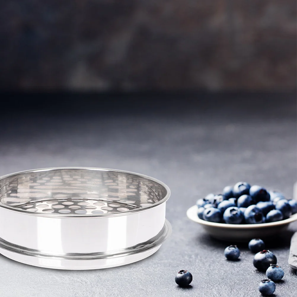 

Stainless Steel Blueberry Grading Sieve Stackable Multi-Layer Round Hole Sifter for Home Kitchen Coffee Beans Beans Pearls Food