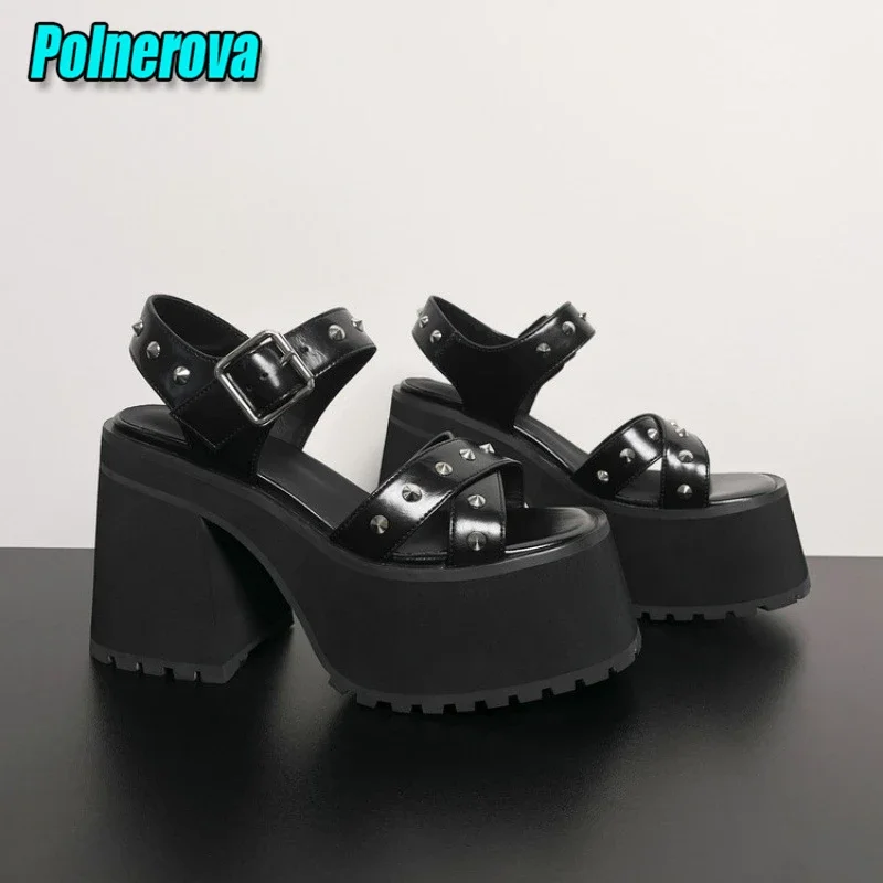 

Punk Rivets Platform Chunky Heel Sandals Black White Ankle Buckle Thick Soled 10Cm High Heels Summer Outdoor Casual Female Shoes