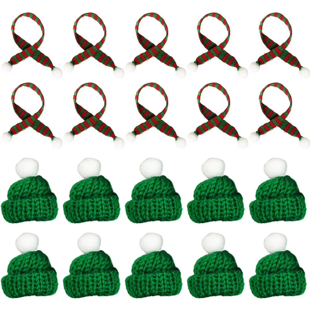 

20pcs Mini Knit Hats Christmas Scarf Wine Bottle naments DIY Accessories Baby Shower Gifts Santa Hat Decorations