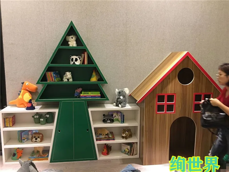 Kindergarten Picture Book Museum Display Shelf Library Reading Area Bookcase Christmas Tree Children's Bookshelf