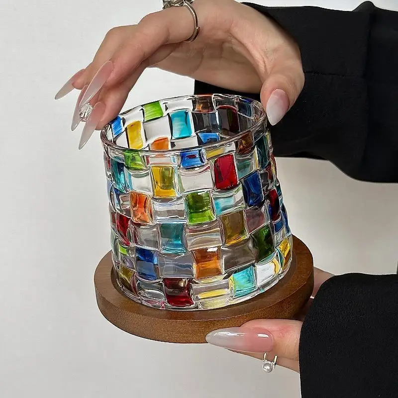 

Blingbling refractive rainbow light tumbler cup ins hand-painted rotating cup woven glass