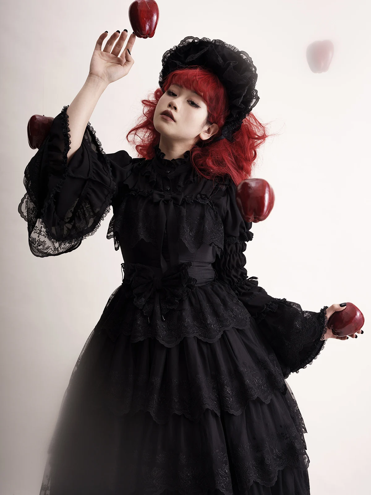 Camisa de manga de princesa con mangas acampanadas desmontables, camisa de estilo japonés con cuello de lazo de Color sólido, vestido gótico de Lolita para mujer, novedad de 2025