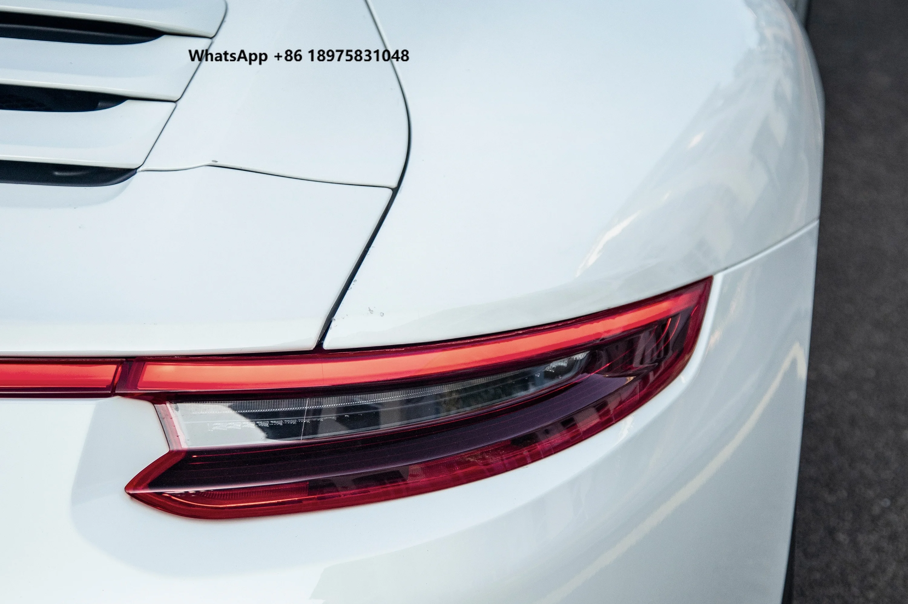 

KM Premium High Quality Red Taillight for Carrera 991.2 OE Car Accessories and Rear Bumper