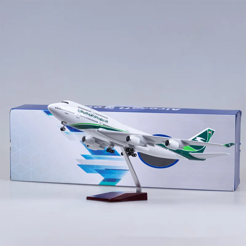 

1:150 Scale 47CM Diecast Model Iraqi Airways Boeing B747 Resin Airplane With Light And Wheels Toy Collection Display Gift