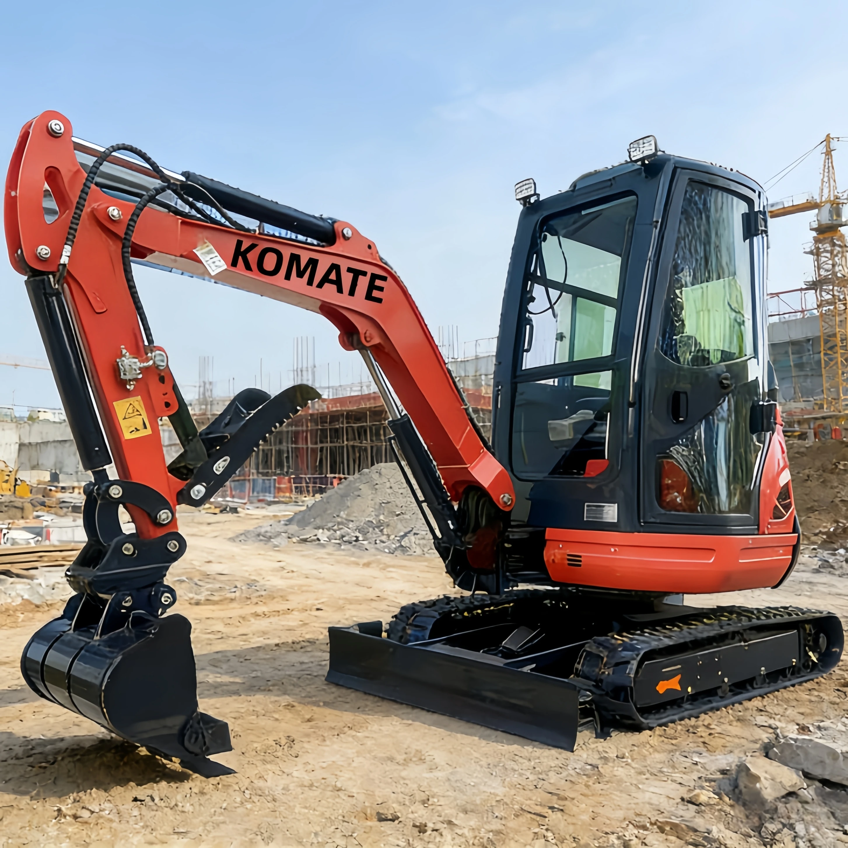 

1.2 Ton Mini Digger Enclosed Cab 1.8 Ton Tracked Mini Excavator Customized Kubota EURO 5 Diesel Engine Fast Delivery