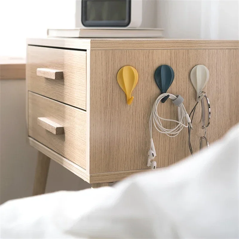 8pcs Hot Air Balloon Wall Hooks Clothes Towel Mask Hanger Self-adhesive Bathroom Kitchen Hook Keys Organizer Holder Home Decor