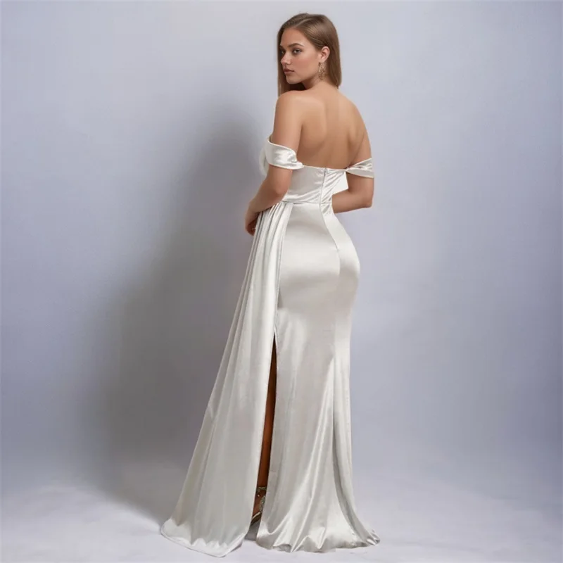 Champagne satijnen off-shoulder avondjurk met dijhoge split gedrapeerd detail elegante feestjurk voor dames 2025, nieuw op voorraad