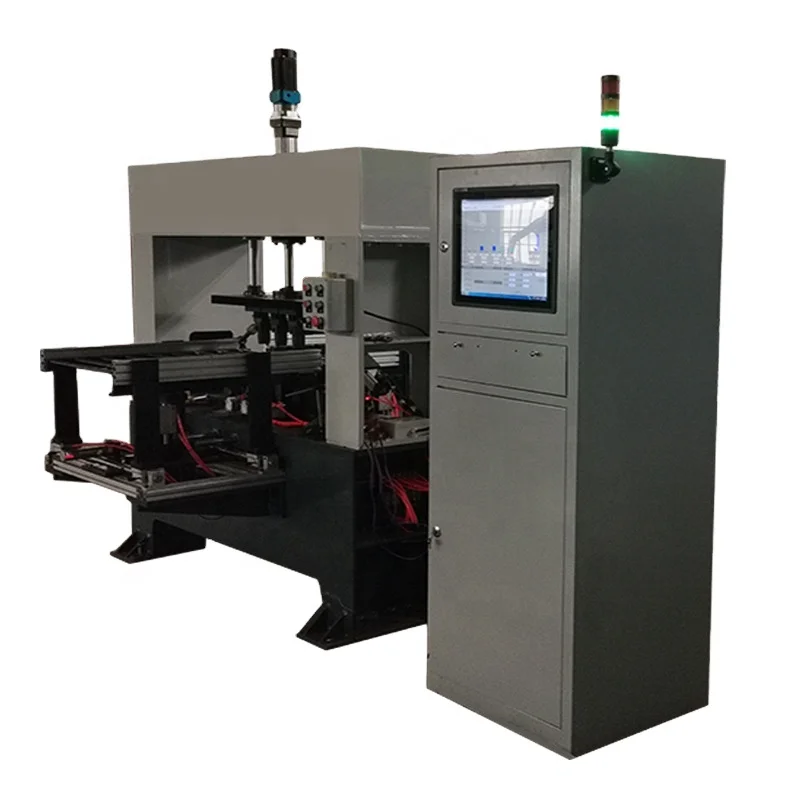 Automatic pipe straightening machine