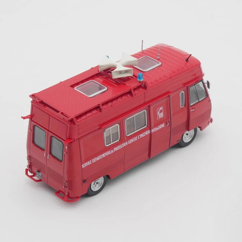 Diecast escala 1:43 IXO J7 motor de bomberos ambulancia coche modelo de aleación acabado vehículo de simulación modelo colección decoración exhibición