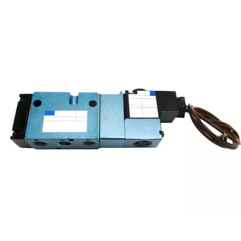 

811C-PM-871CA-152 новый оригинальный контроллер PLC, 1 год гарантии, профессиональные учебные заведения могут быть предоставлены для тестирования