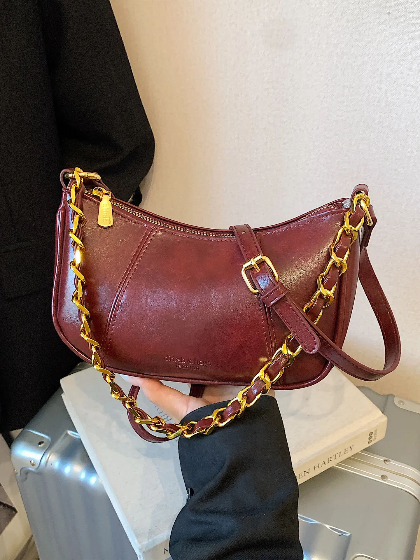 New Light Luxury Burgundy Women Messenger Bag Classic Vintage PU Leather Zippers Shoulder Bags Office Lady Trendy Handbags