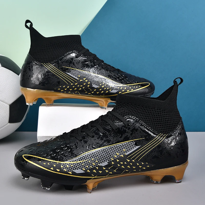 

Пара футбольных бутс для мальчиков с прочной подошвой, системой шнуровки и эластичным верхом HX-2613.