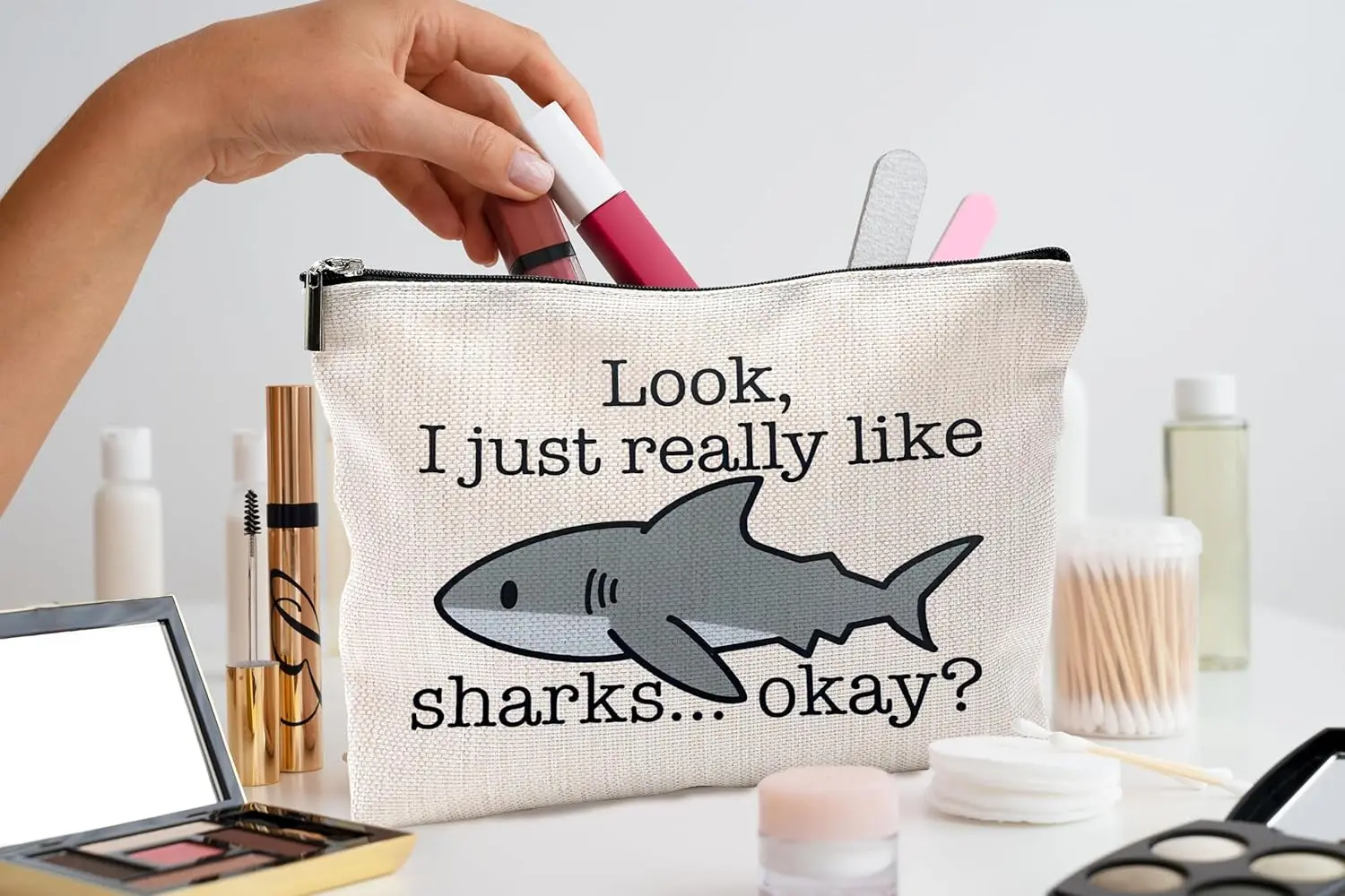Shark Makeup Bag Cosmetic Bags With Zipper Gifts for Shark Lovers fashion multi functional bag for women foldable bags