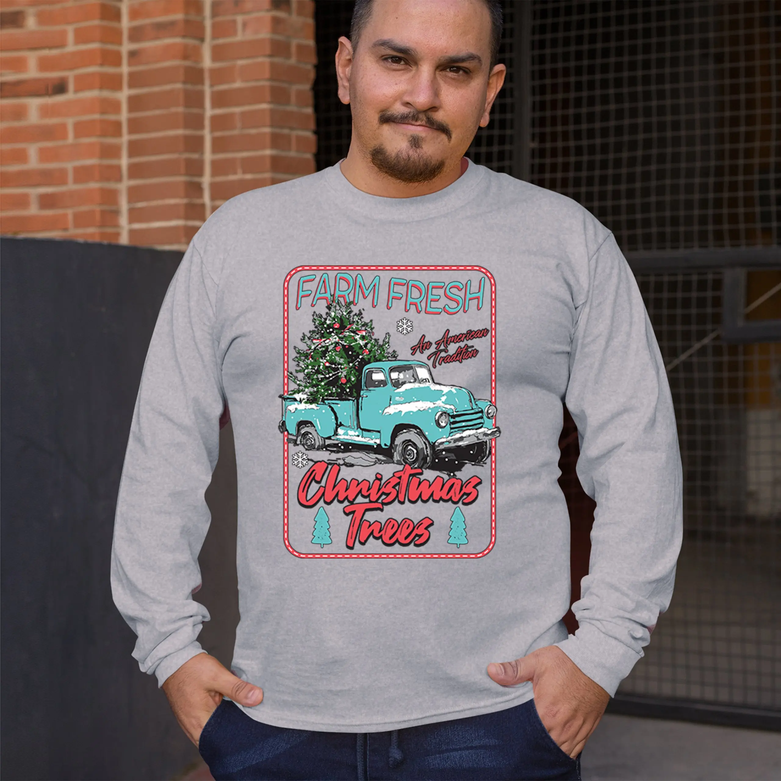 Camiseta de manga larga con árboles de Navidad frescos de granja, camión Retro de tradición americana